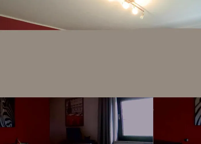 דירה Cozy In With Wifi